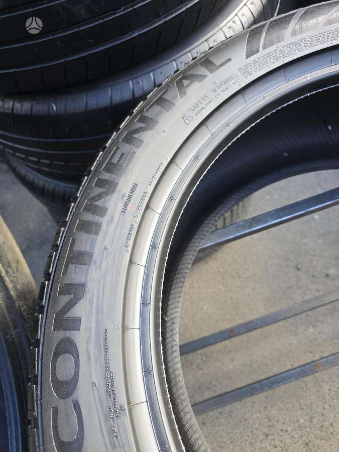 Continental CROSSContact, summer 275/45 R22