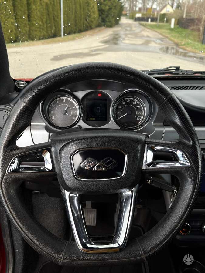 Ligier JS50, coupe
