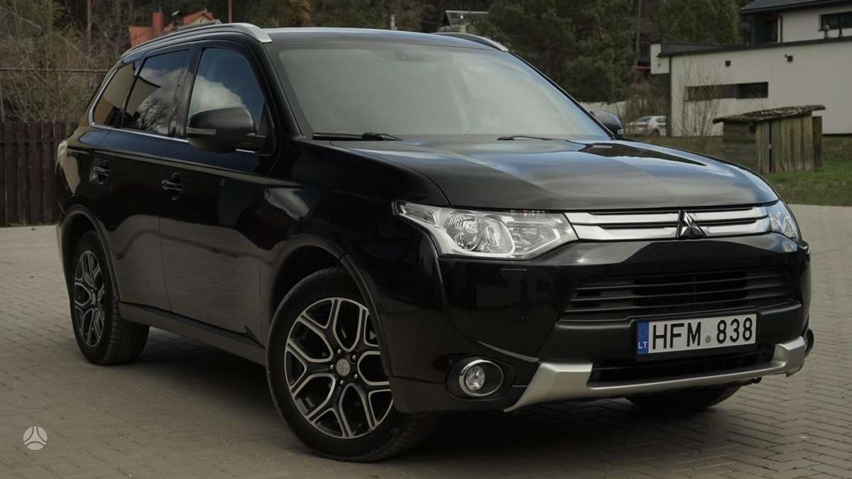 Mitsubishi Outlander, 2014