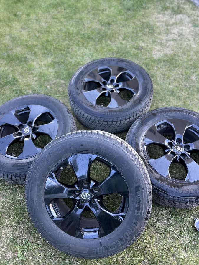 Toyota RAV4, легкосплавные , R17