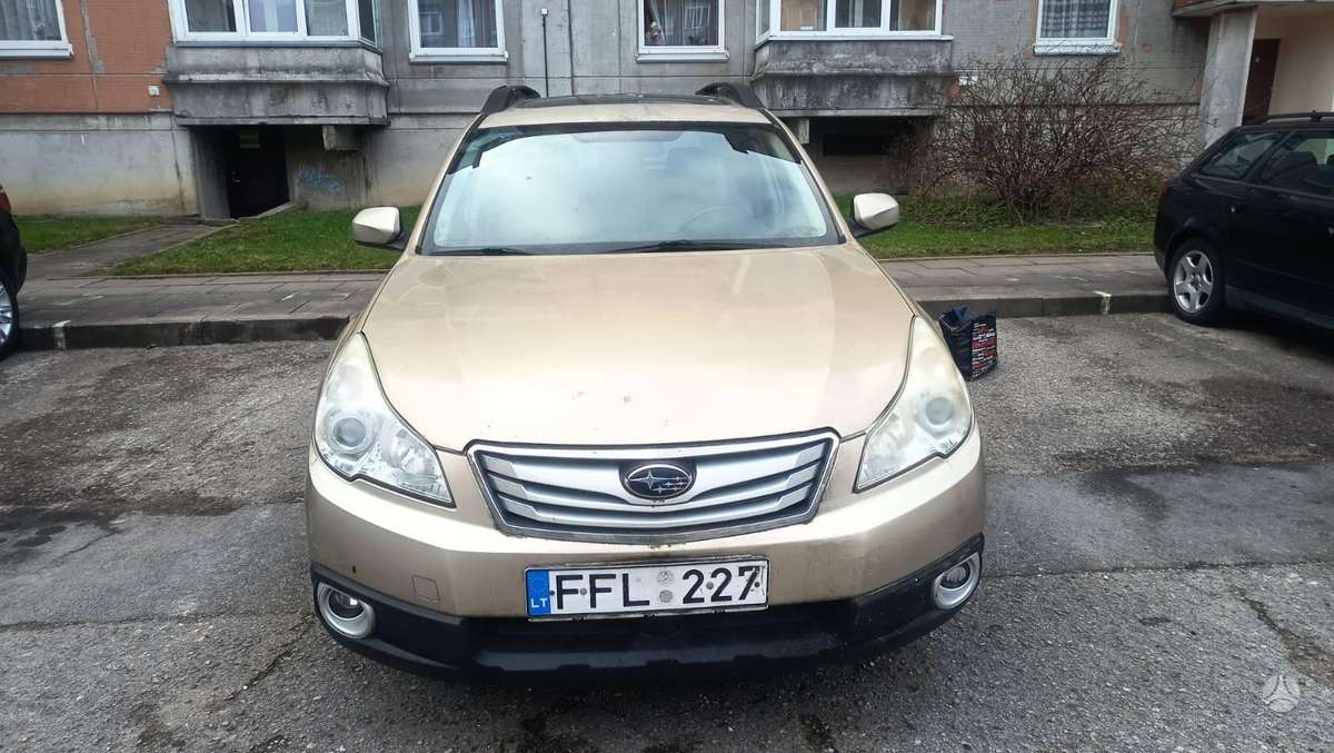 Subaru Outback, 2.5 l., universalas