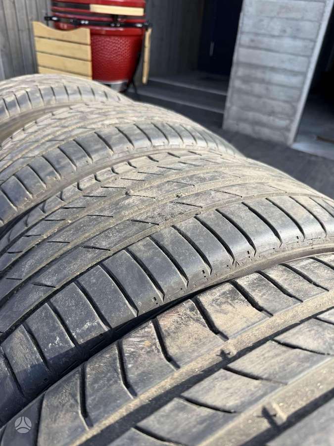 Kumho Escta PS71, summer 275/45 R21