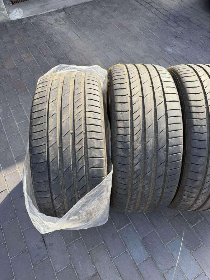 Kumho Escta PS71, summer 275/45 R21