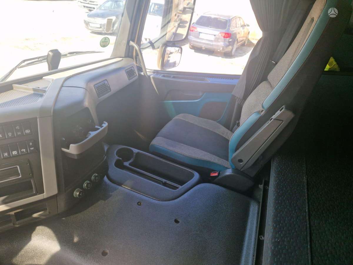 Volvo FM 500, шасси