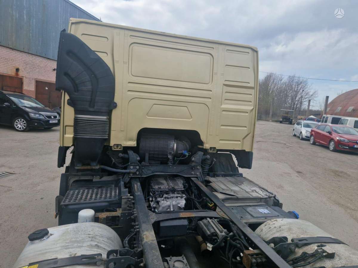 Volvo FM 500, шасси