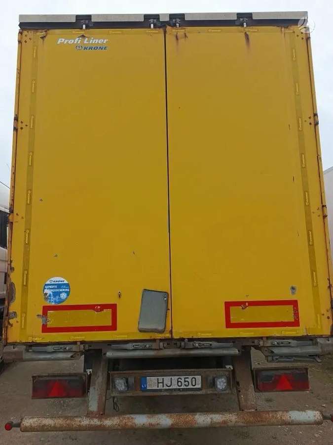 Krone, užuolaidinės / tentinės
