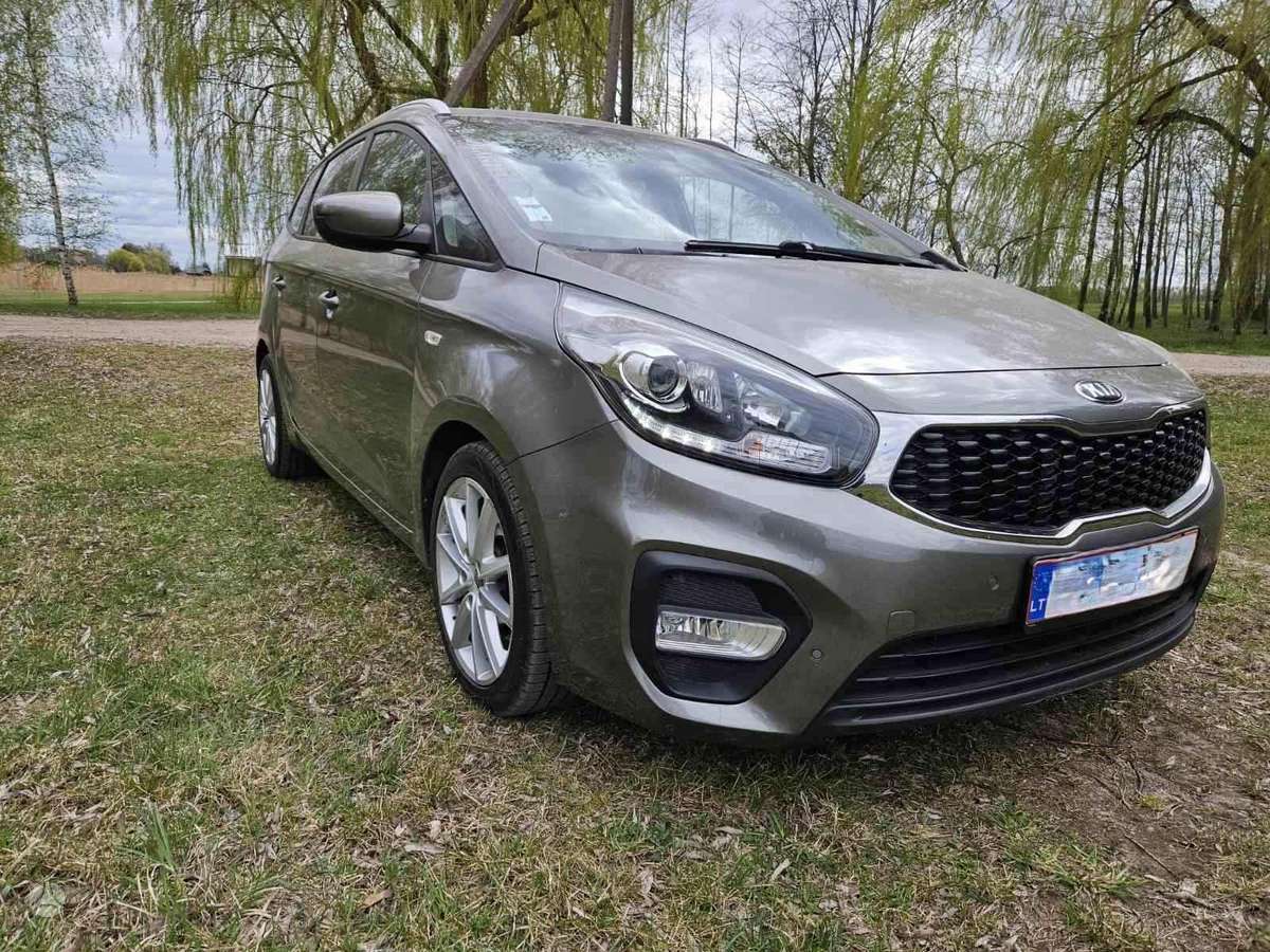 Kia Carens, 1.7 l., mpv / minivan