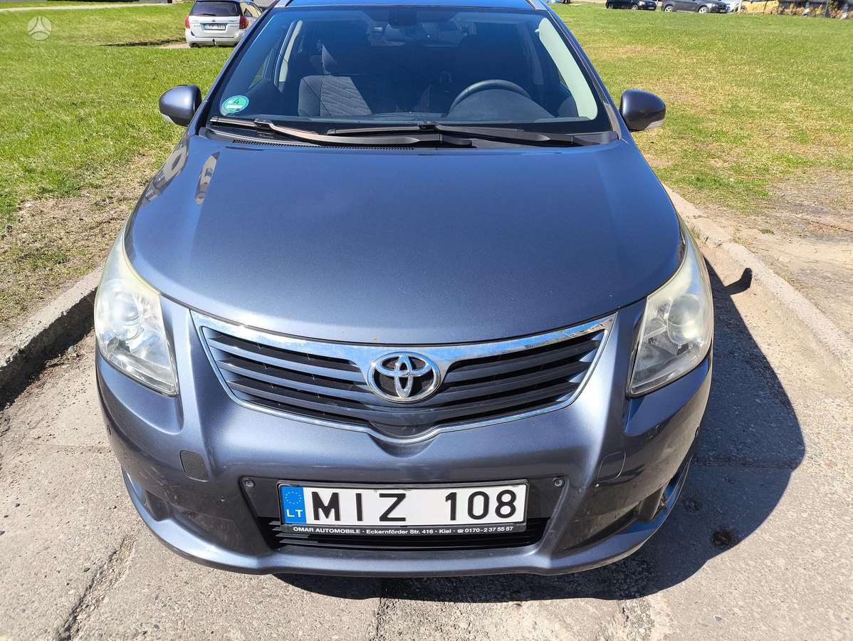 Toyota Avensis, 2.2 l., Универсал