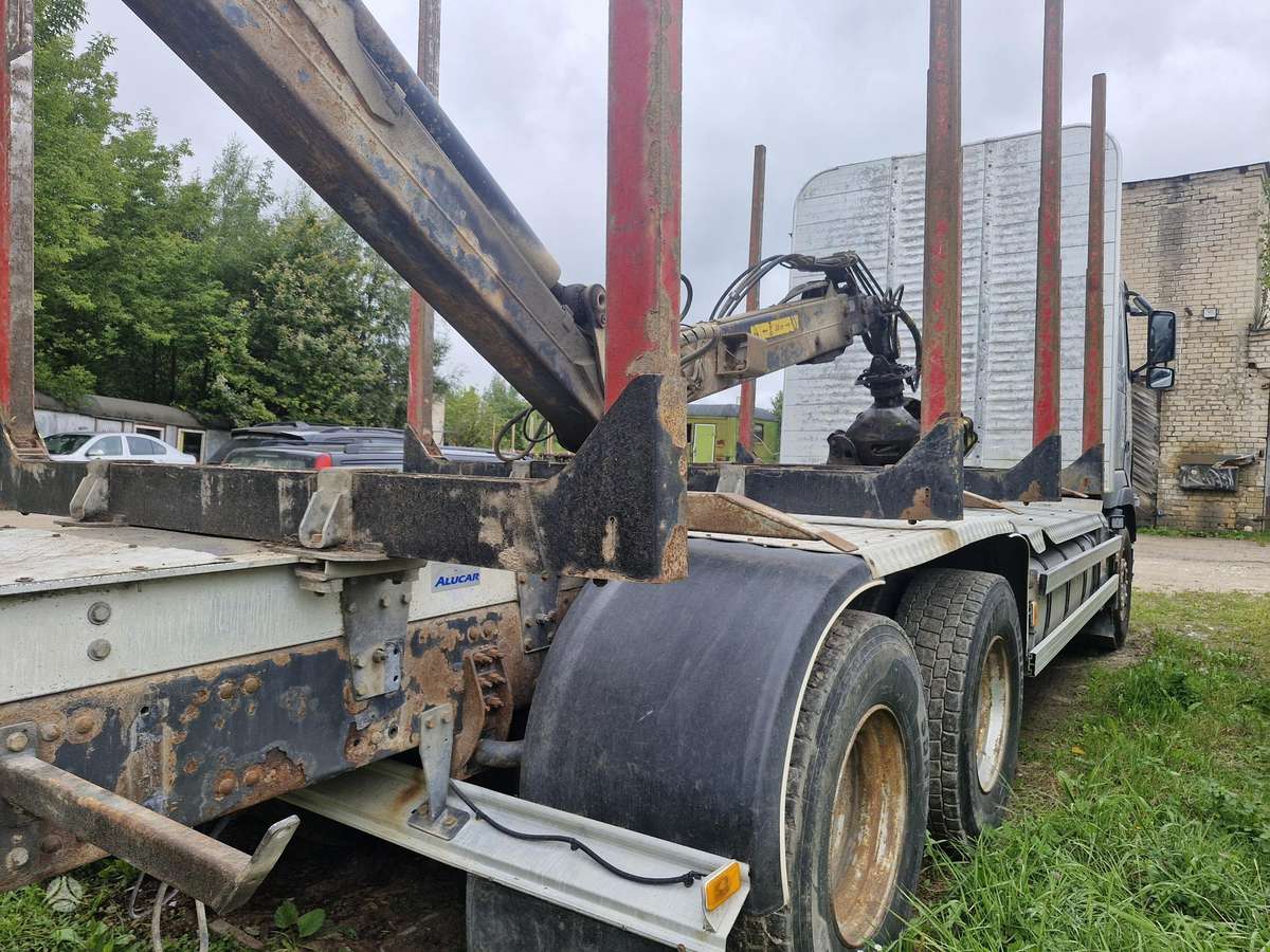 Volvo H64R, timber trucks