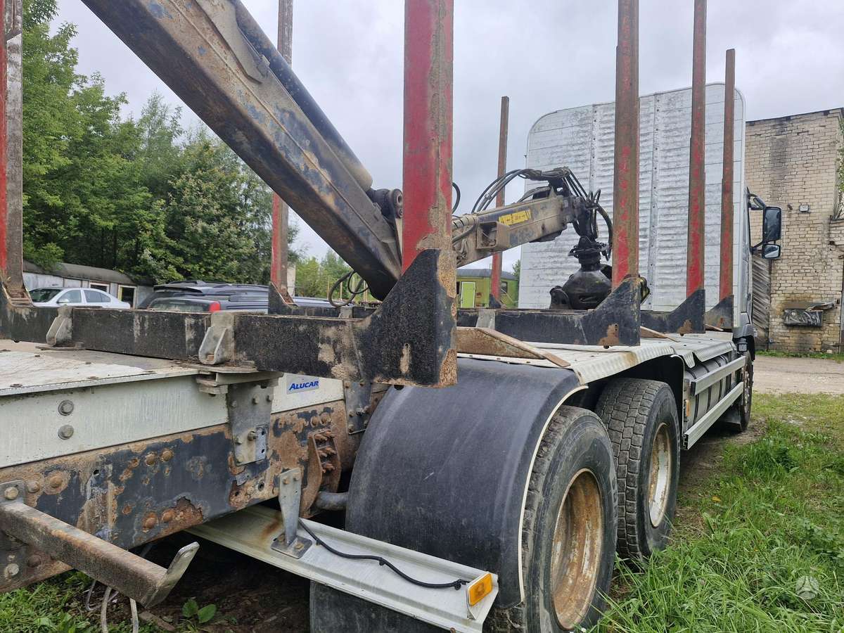 Volvo H64R, timber trucks