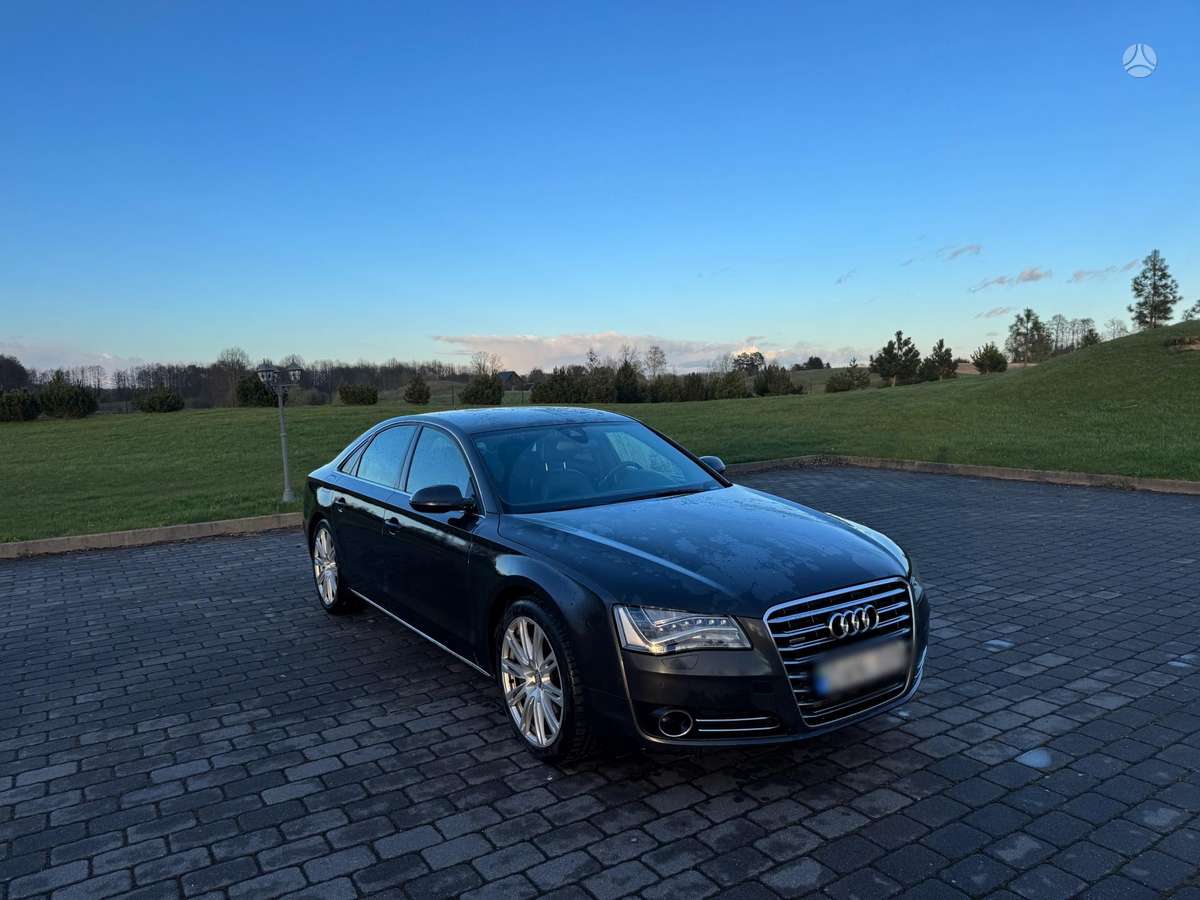 Audi A8, 3.0 l., Седан