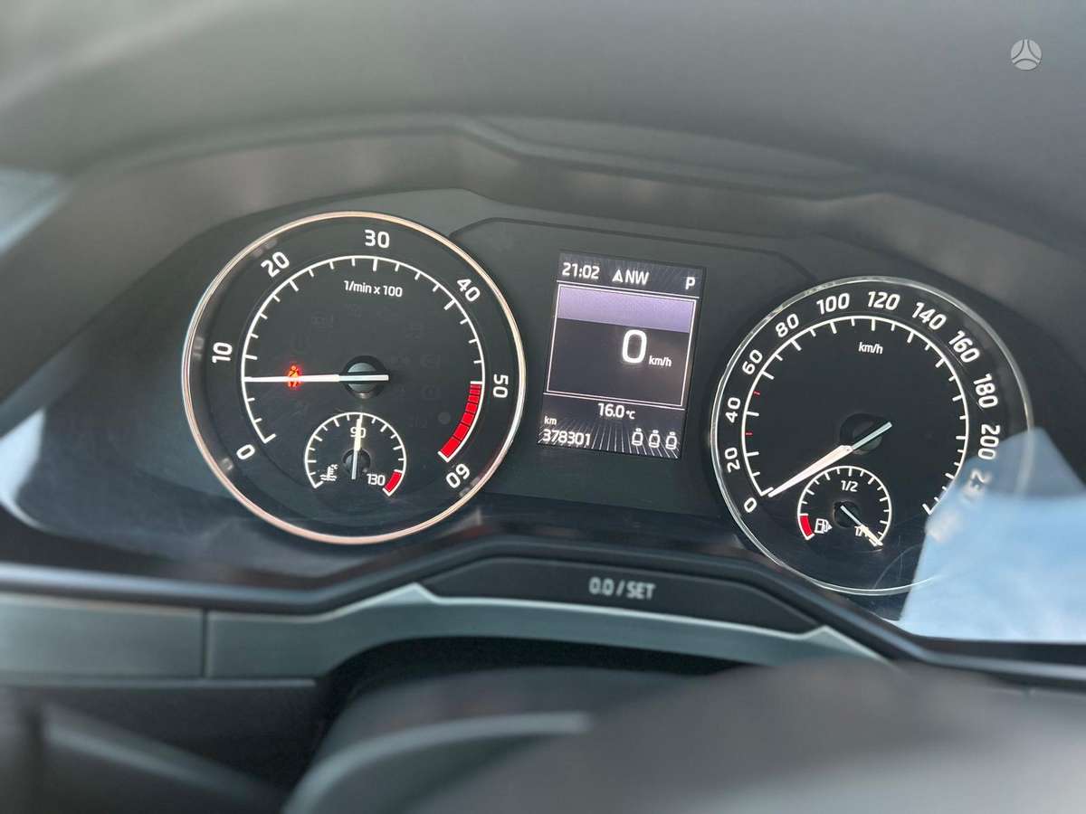 Skoda Superb, 2.0 l., universalas