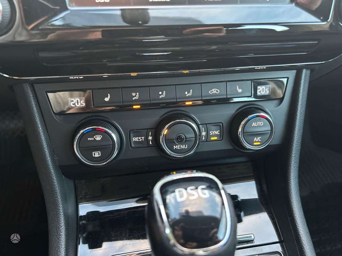 Skoda Superb, 2.0 l., universalas