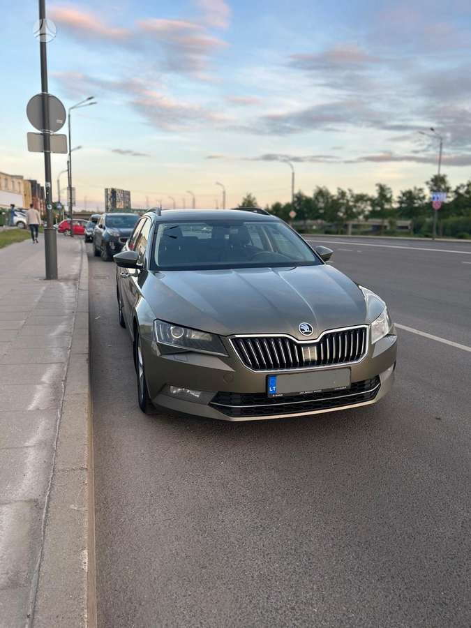 Skoda Superb, 2.0 l., Универсал