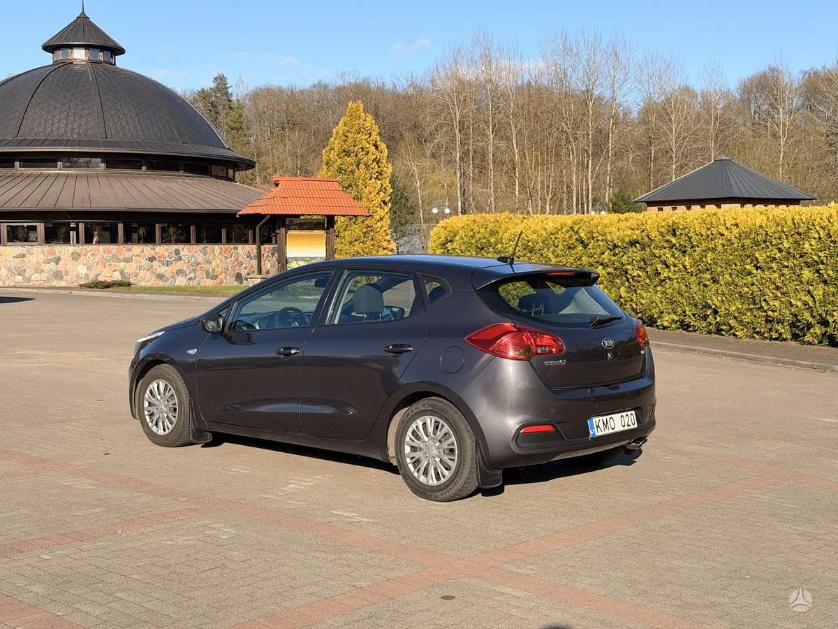 Kia Ceed, 1.6 l., hatchback