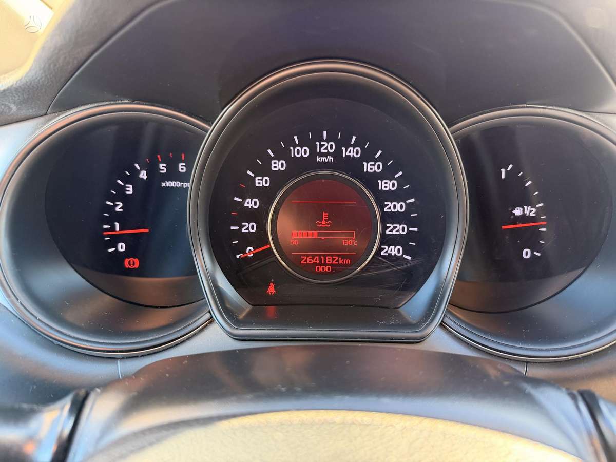 Kia Ceed, 1.6 l., hatchback