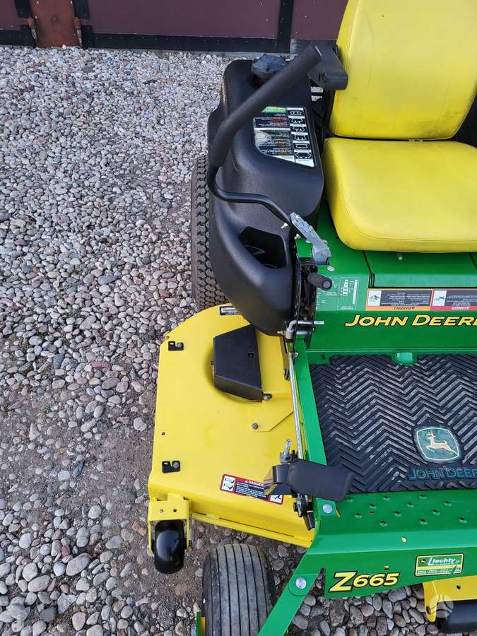 John Deere Z665, садовые тракторы