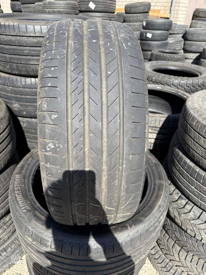 Bridgestone, летние 275/40 R22