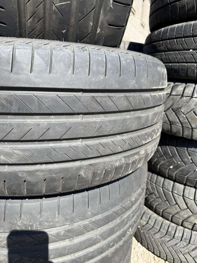 Bridgestone, летние 275/40 R22
