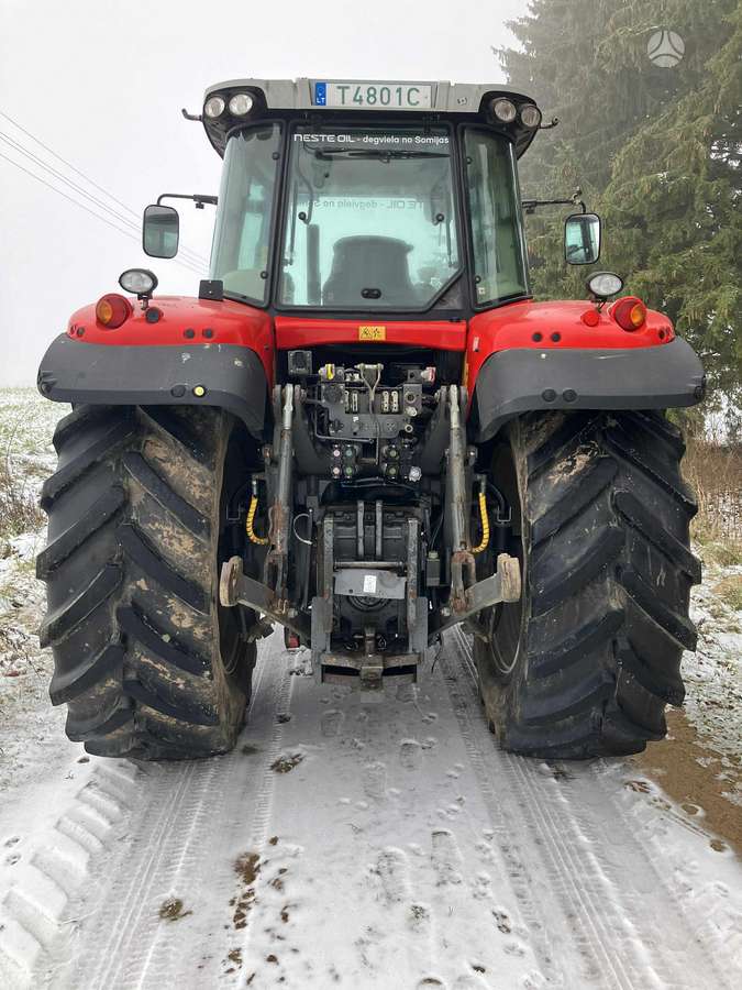Massey Ferguson 7624, traktoriai