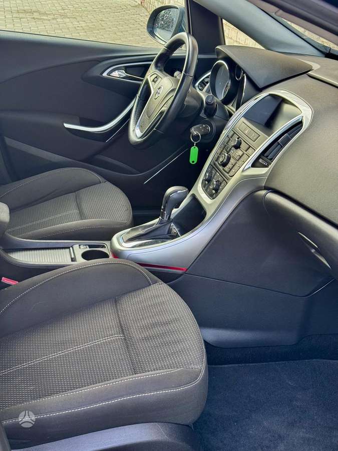 Opel Astra, 1.6 l., hatchback
