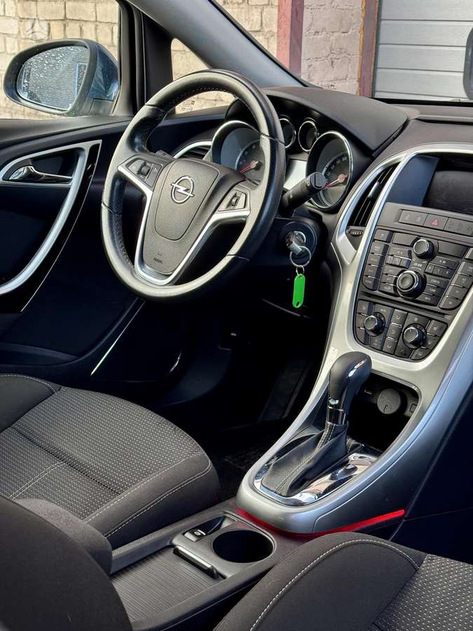 Opel Astra, 1.6 l., hatchback