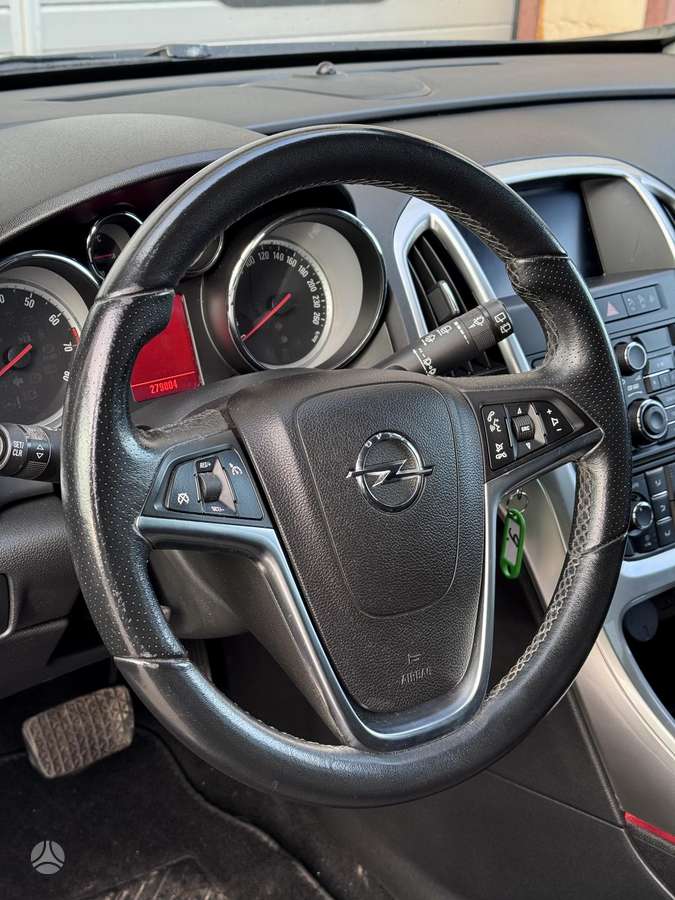 Opel Astra, 1.6 l., hatchback
