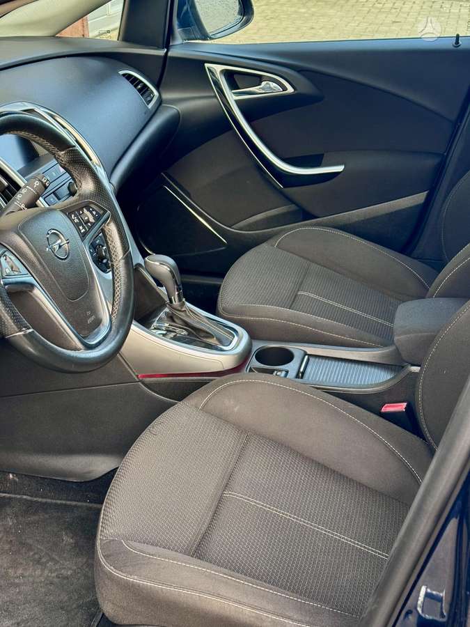 Opel Astra, 1.6 l., hatchback