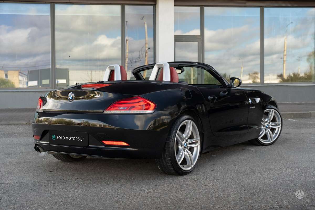 BMW Z4, 3.0 l., kabrioletas