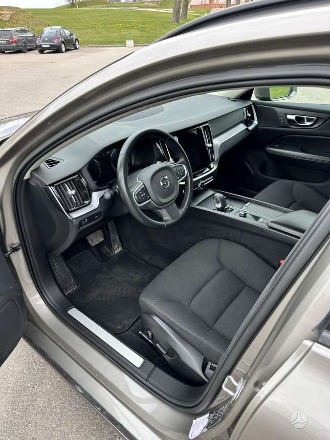 Volvo V60, 2.0 l., Универсал
