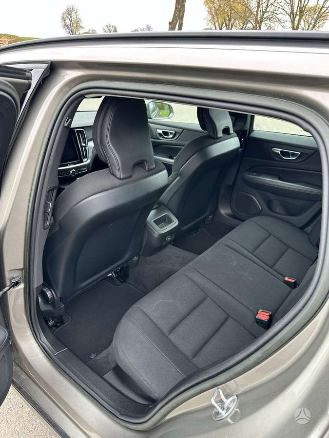 Volvo V60, 2.0 l., Универсал