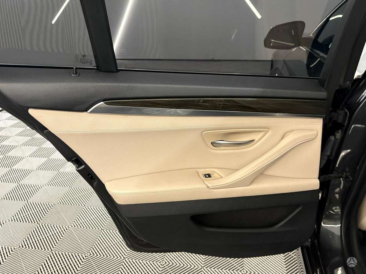 BMW 530, 3.0 l., Универсал