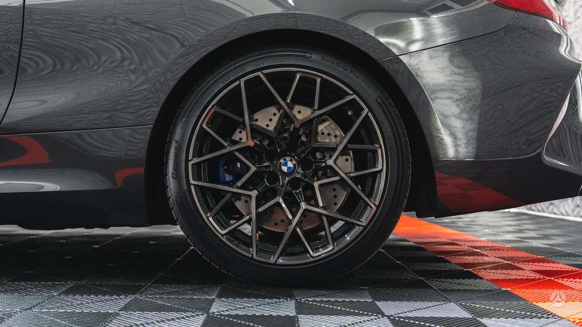 BMW M8, 4.4 l., Кабриолет