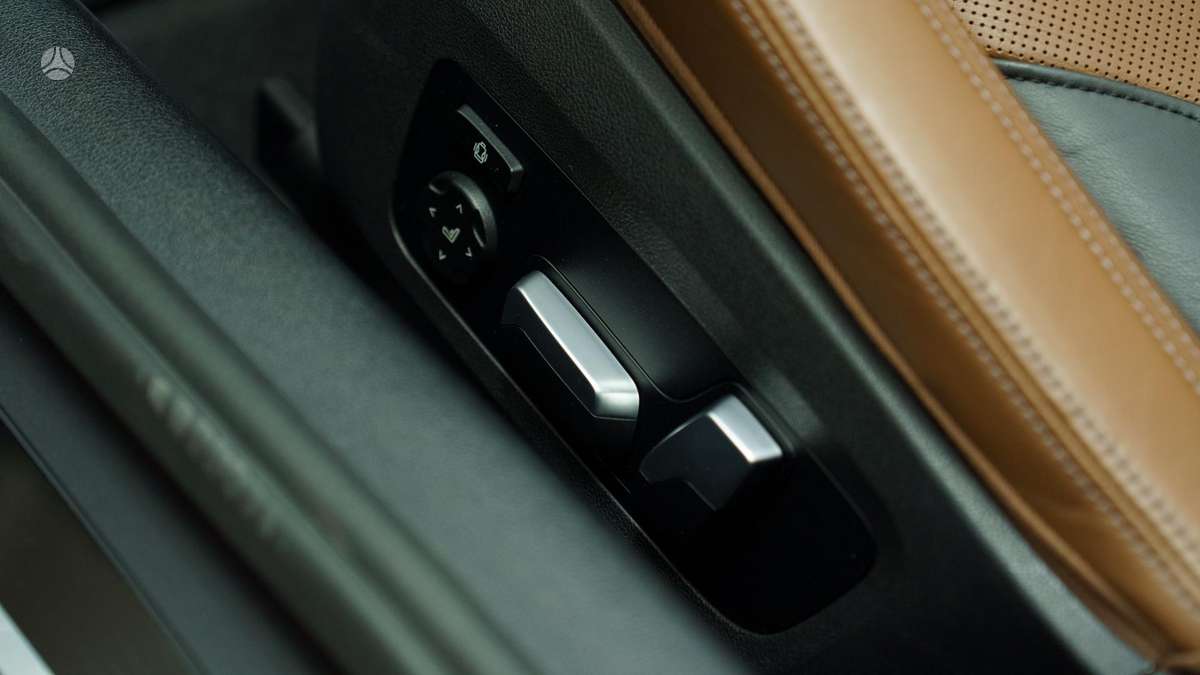BMW M8, 4.4 l., Кабриолет