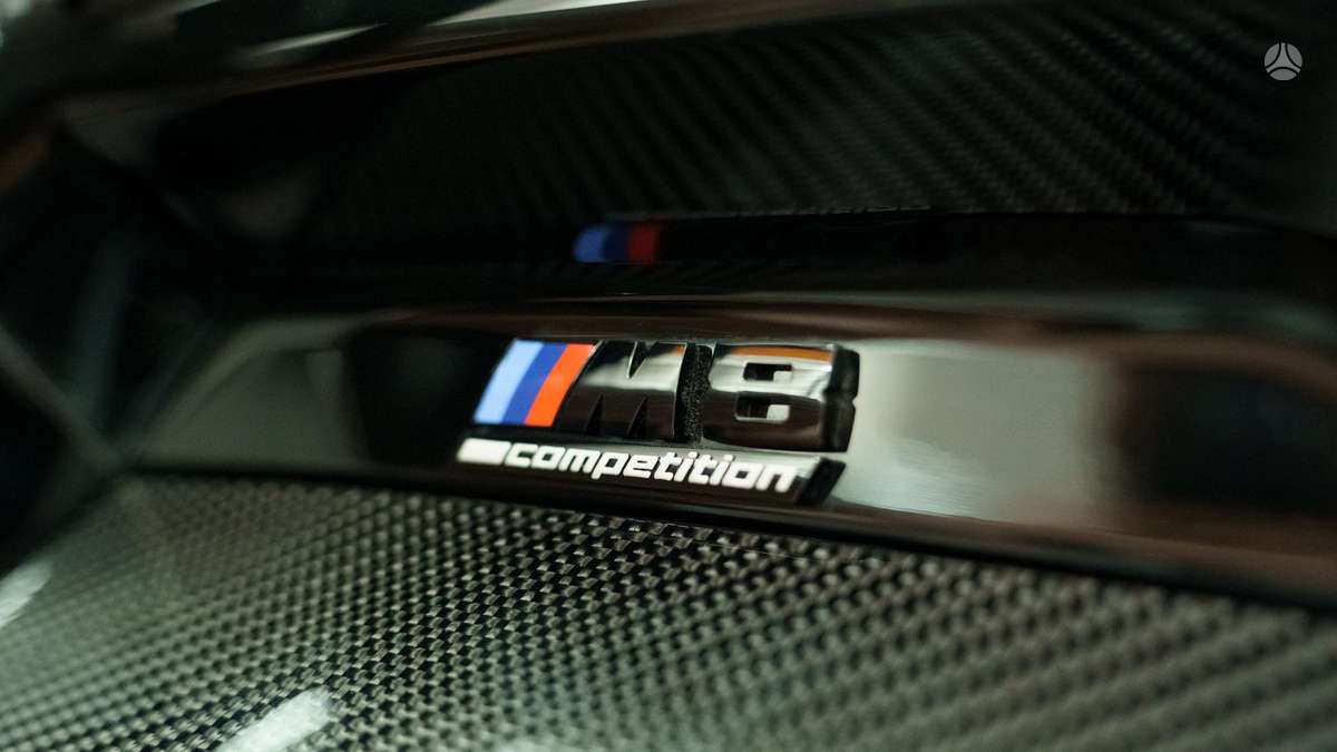BMW M8, 4.4 l., convertible