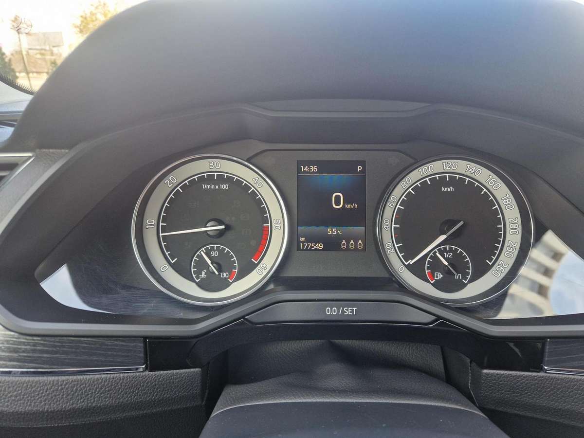 Skoda Superb, 2.0 l., Универсал
