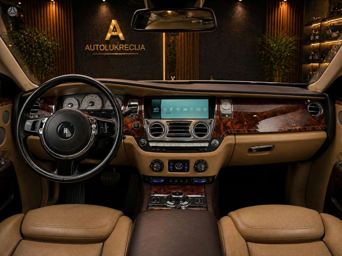 Rolls-Royce Ghost, 6.6 l., Седан