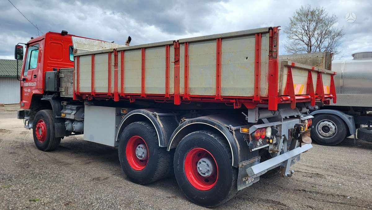 Volvo FL10 6X6, самосвалы