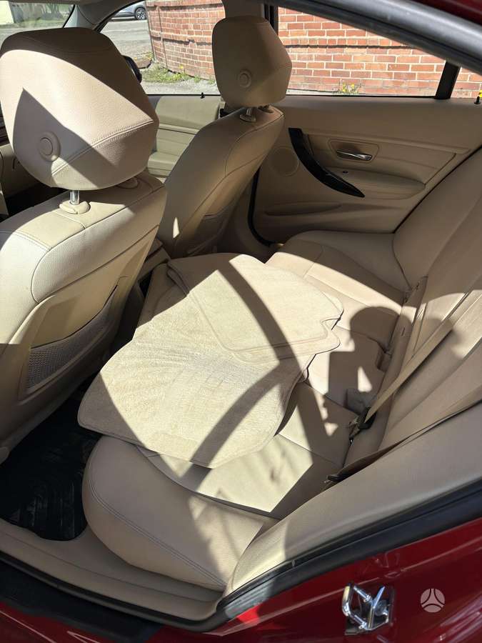 BMW 328, 2.0 l., Седан
