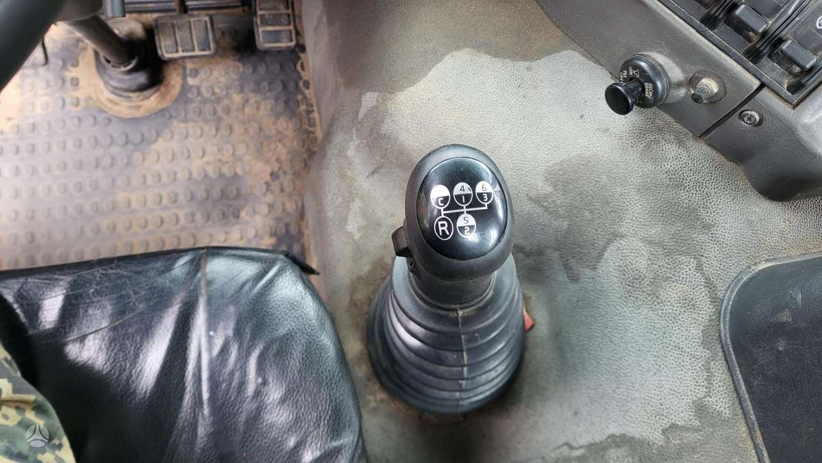 Volvo FL10 6X6, самосвалы