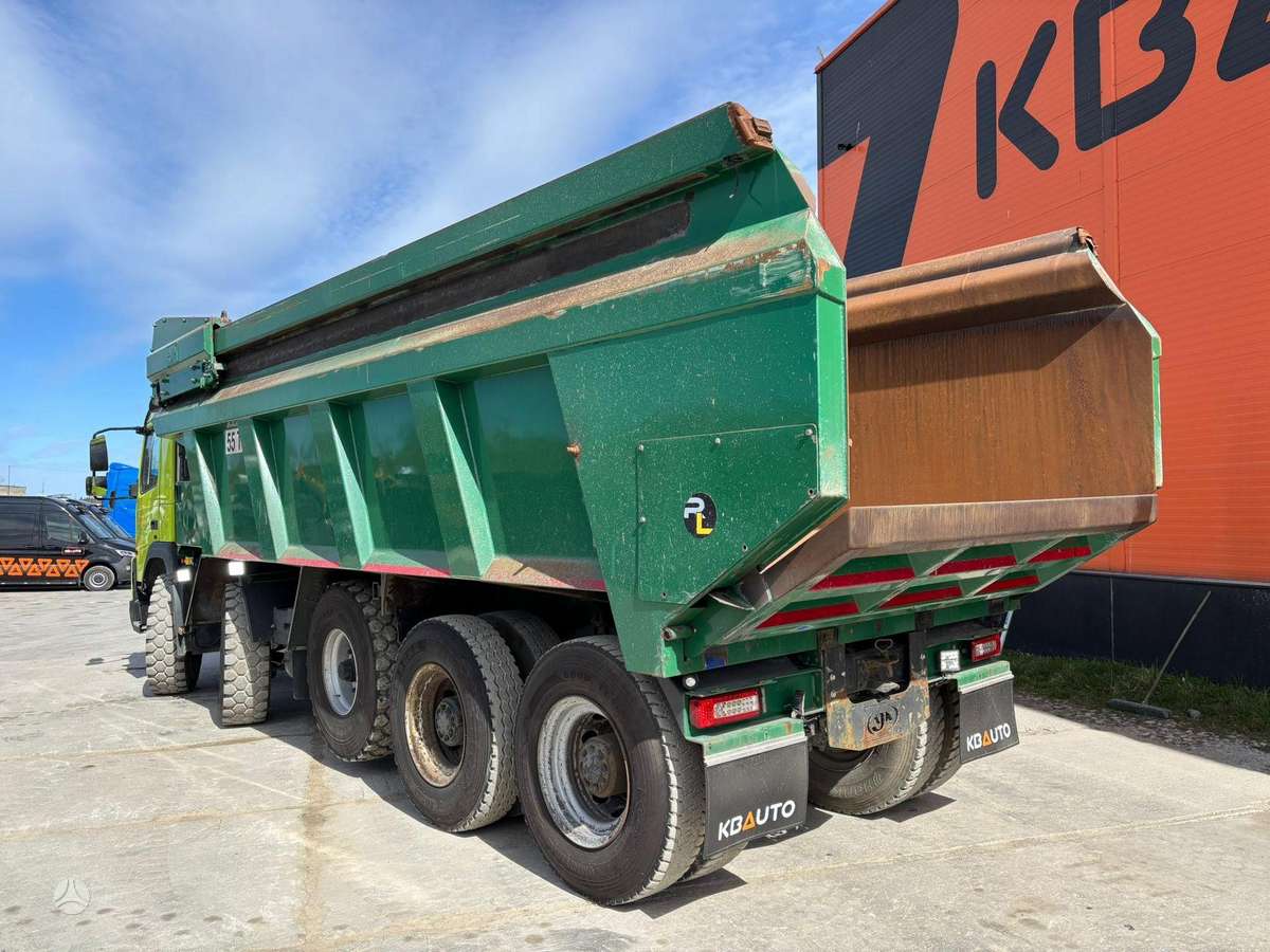 Volvo FMX 540 10x4/6, самосвалы