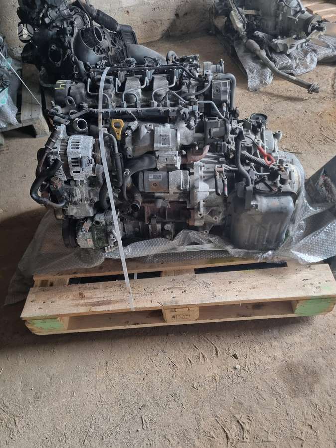 Hyundai Santa Fe, D4EB, engine