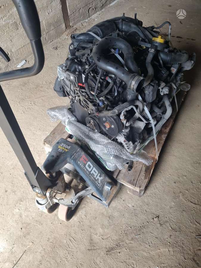 Opel Vivaro, M9R692, двигатель