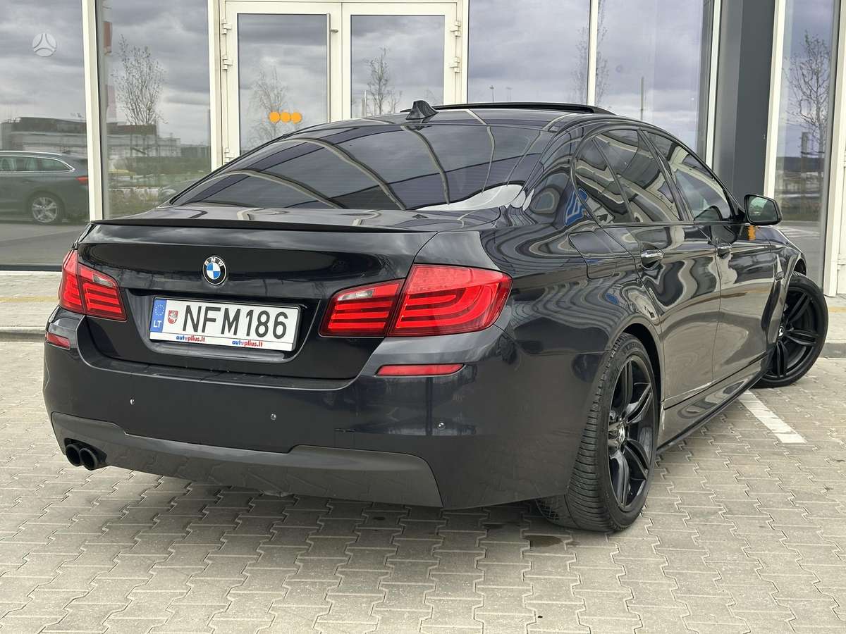 BMW 530, 3.0 l., Седан