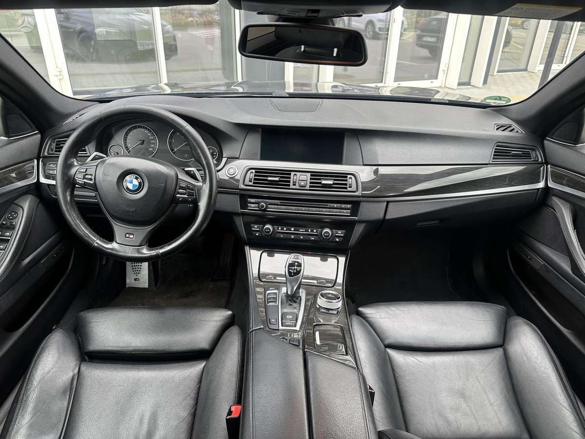 BMW 530, 3.0 l., Седан