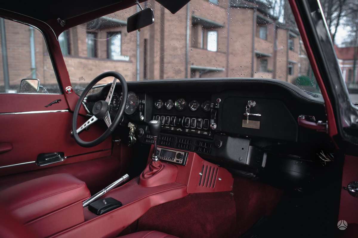 Jaguar E-Type, 5.2 l., mpv / minivan