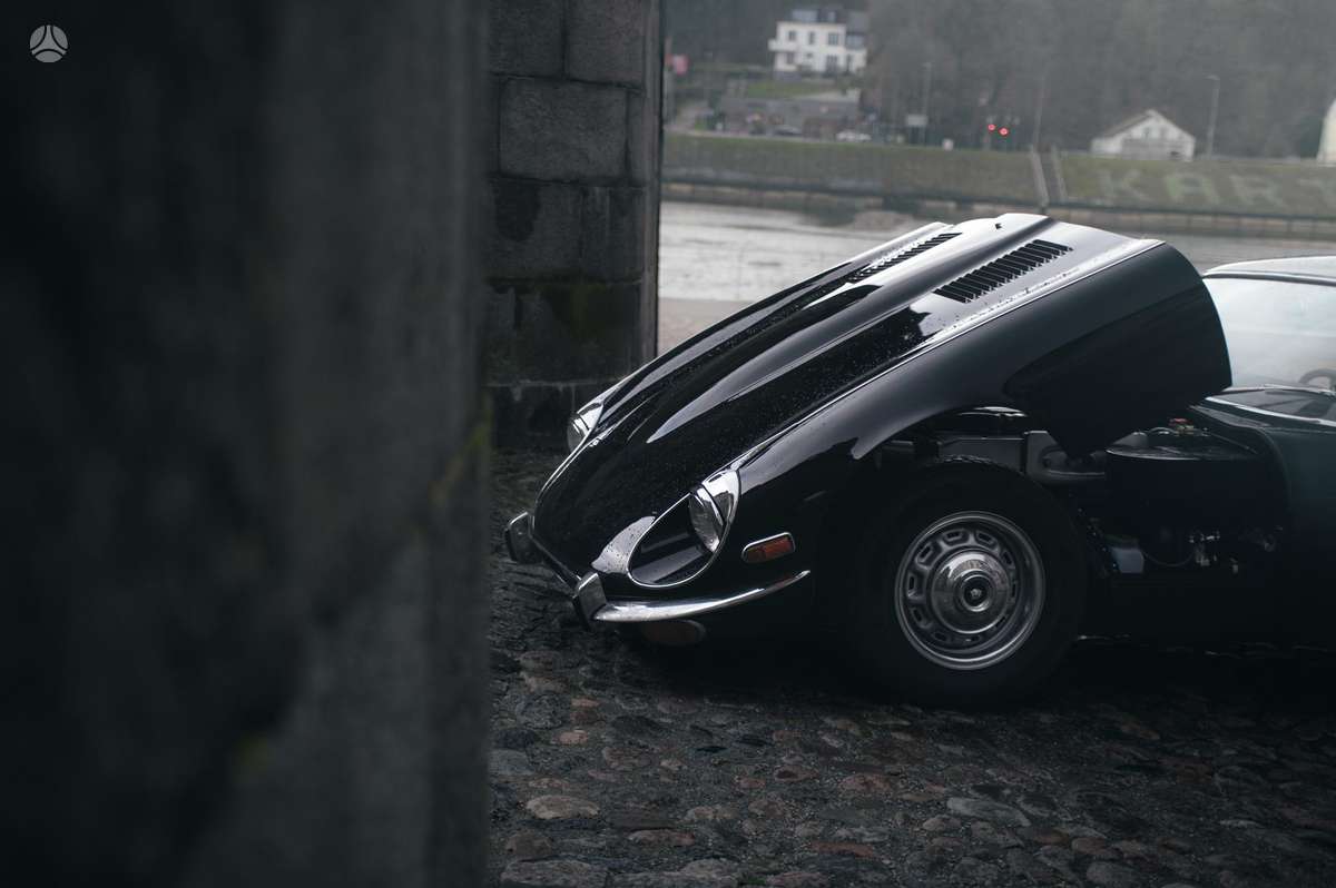 Jaguar E-Type, 5.2 l., Минивэн