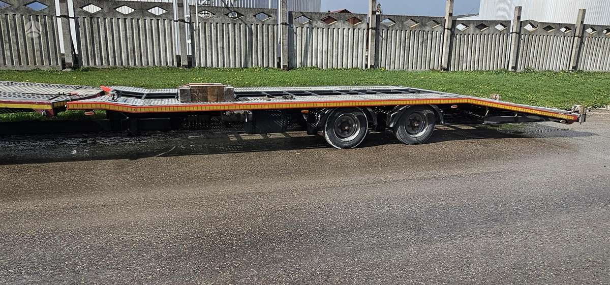 SVF Svan, auto treileris
