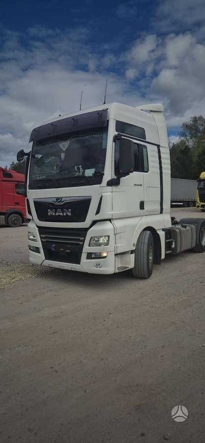 MAN TGX 18.500, 2 miegamosios vietos
