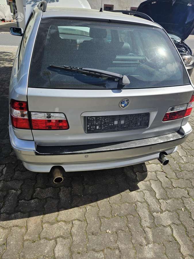 BMW 525, 2.5 l., Универсал